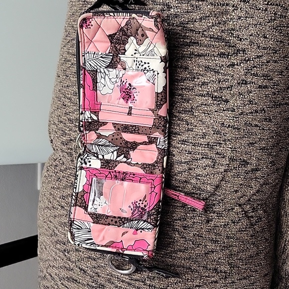 Wallet - Picture 2 of 4